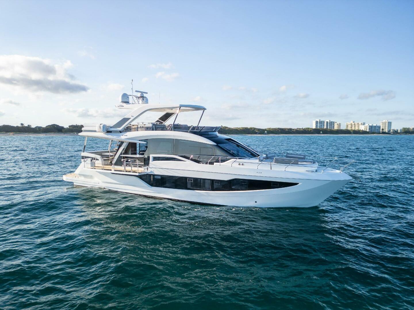 Slide: The Image of Galeon 640 Fly 2022 - 4869189