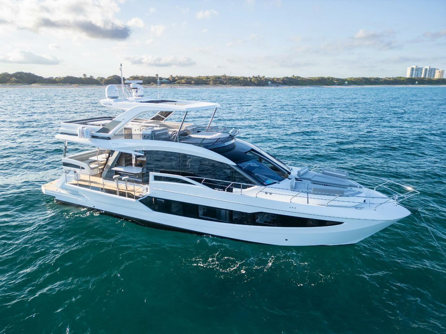 Slide: The Image of Galeon 640 Fly 2022 - 4869192