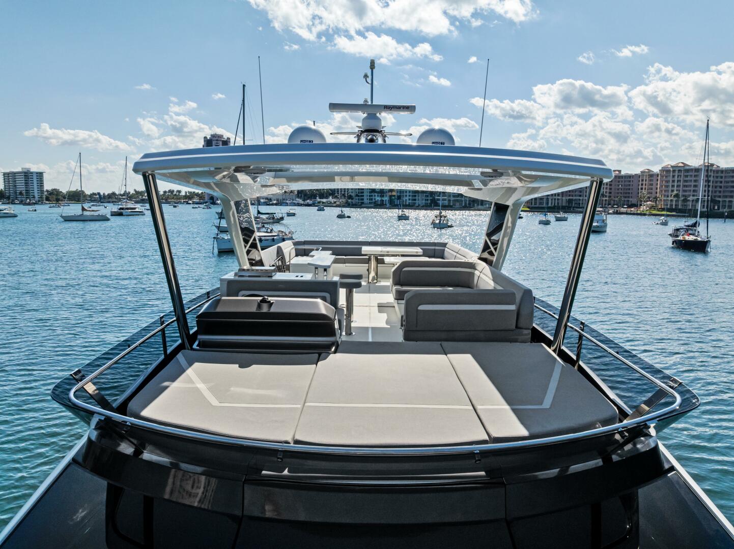 Slide: The Image of 2023 Galeon 640 Flybridge- FOOD FIGHTER- Flybridge - 5168445