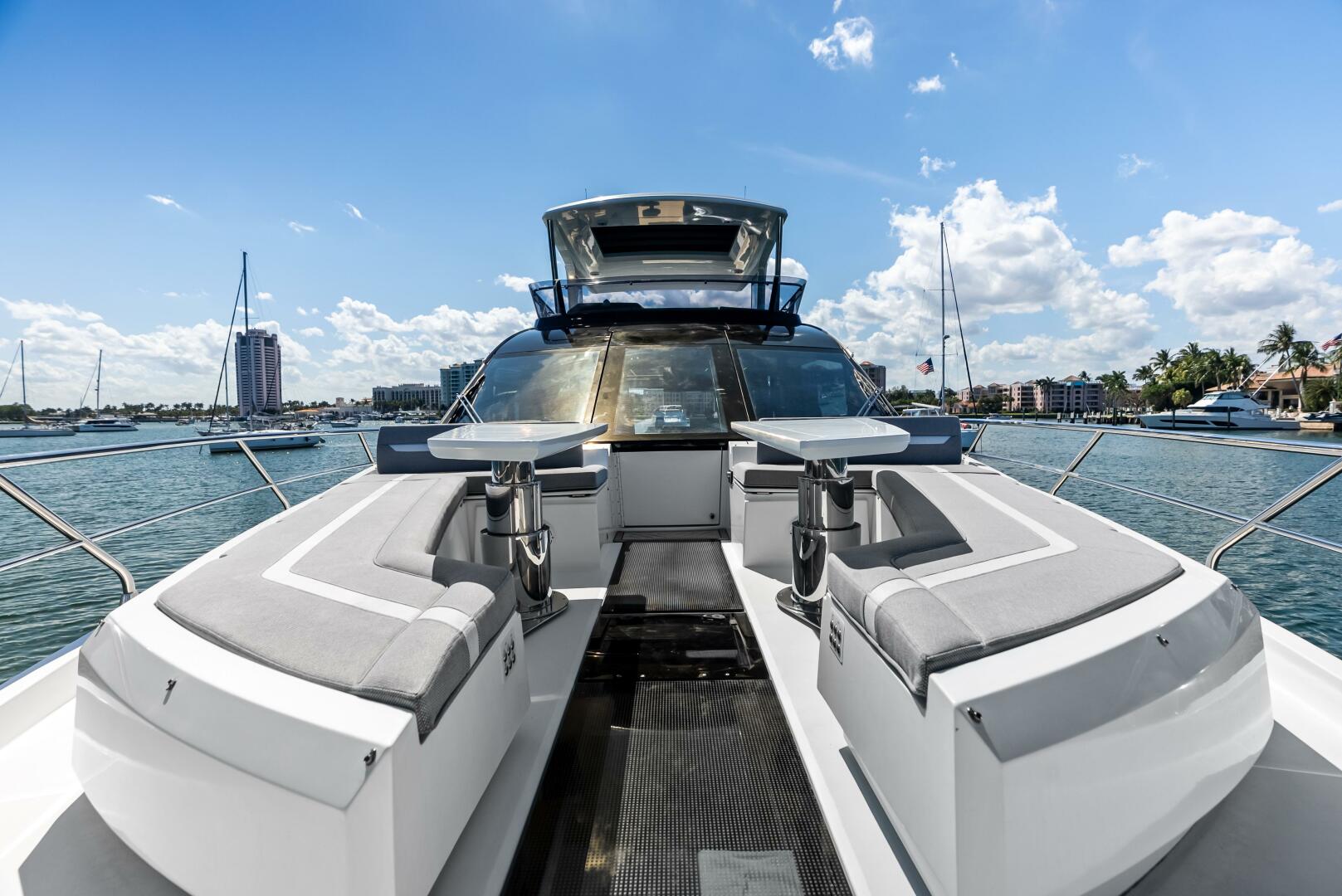 Slide: The Image of 2023 Galeon 640 Flybridge- FOOD FIGHTER- Bow - 5168500