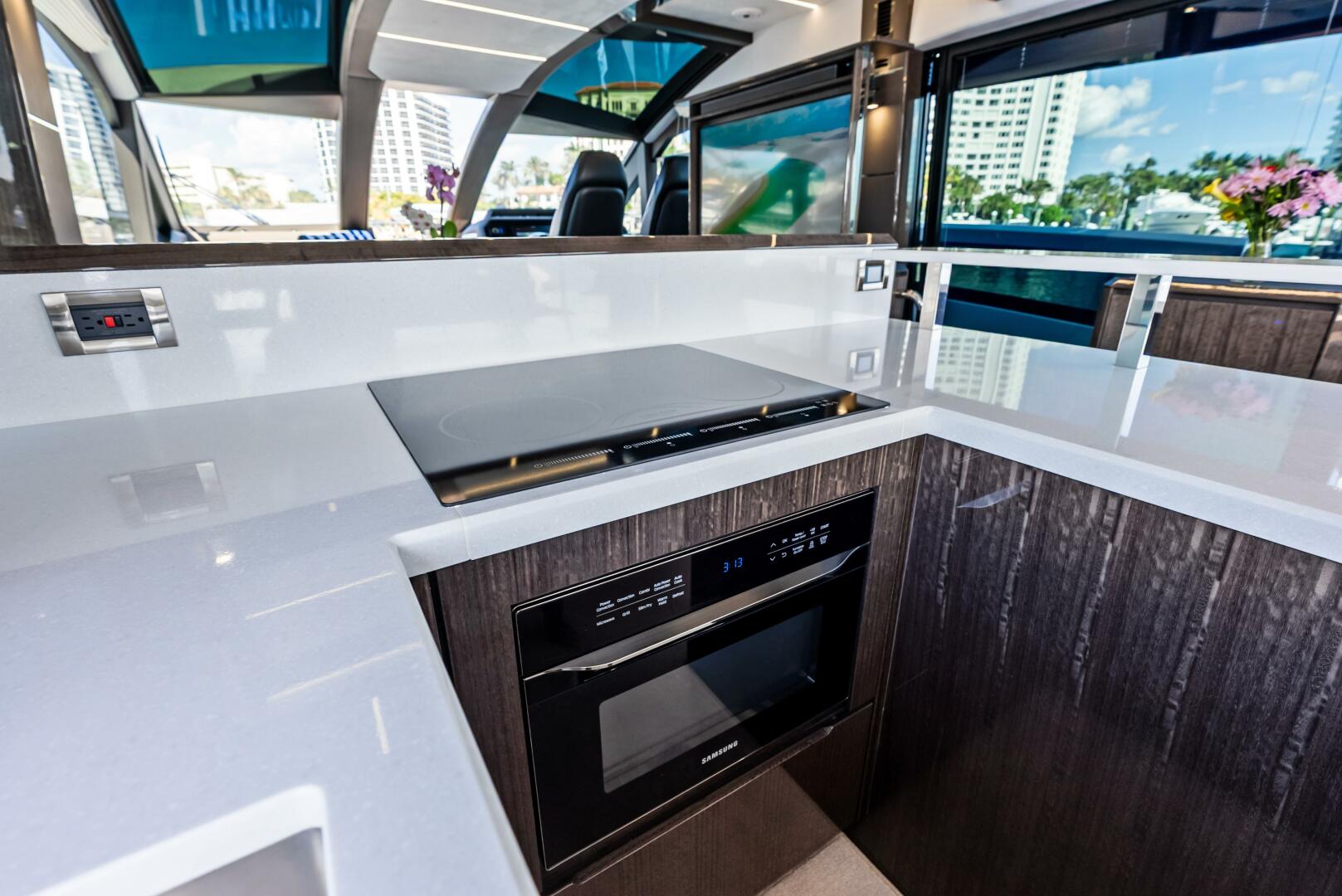 Slide: The Image of 2023 Galeon 640 Flybridge- FOOD FIGHTER- Galley - 5168558