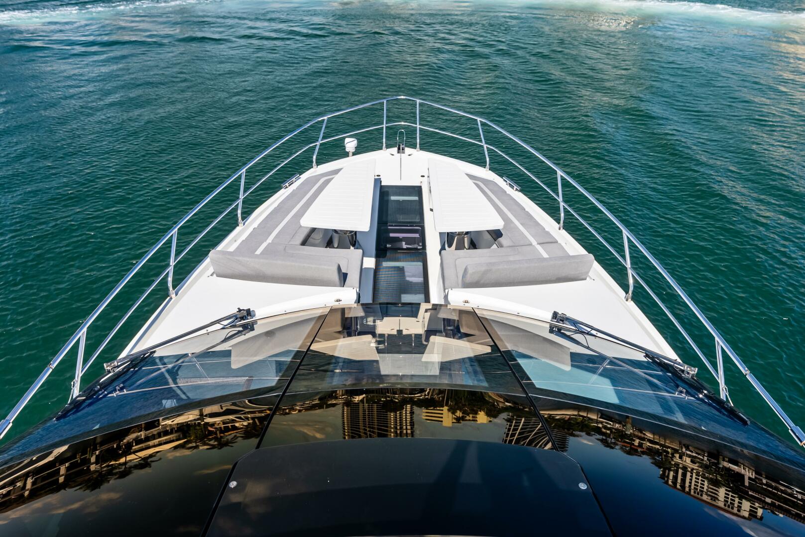 Slide: The Image of 2023 Galeon 640 Flybridge- FOOD FIGHTER- Bow - 5168532