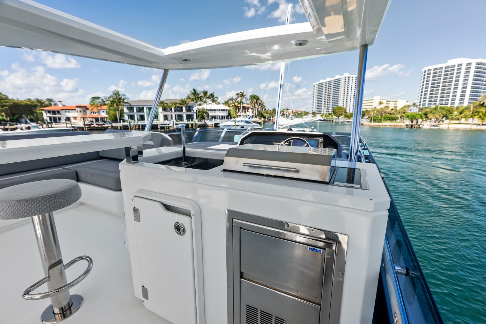 Slide: The Image of 2023 Galeon 640 Flybridge- FOOD FIGHTER- Flybridge - 5168524