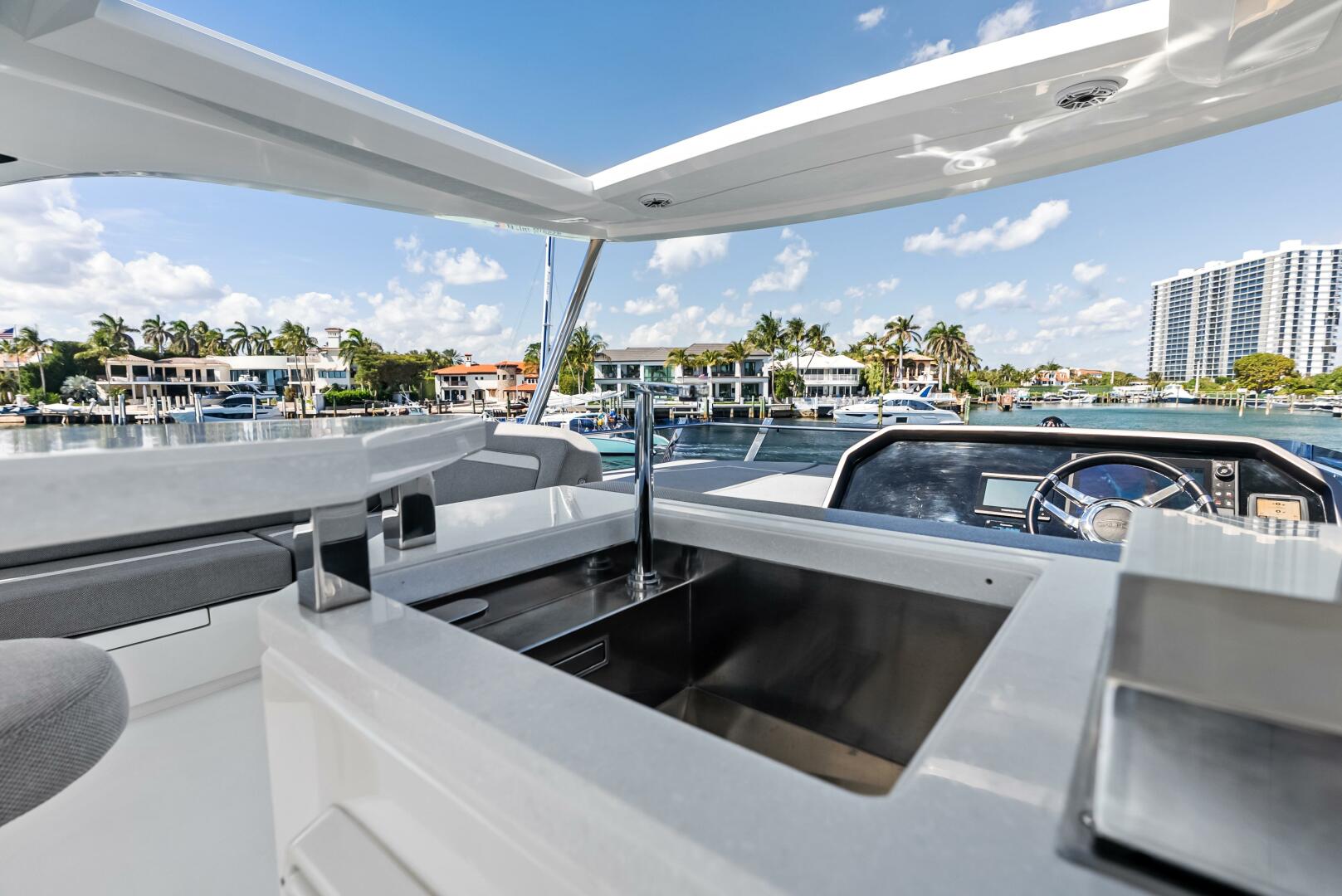 Slide: The Image of 2023 Galeon 640 Flybridge- FOOD FIGHTER- Flybridge - 5168525