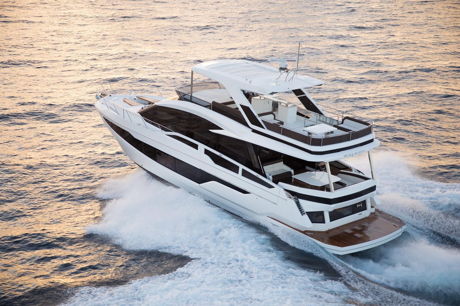 Slide: The Image of Galeon 640 FLY 2024 - 1