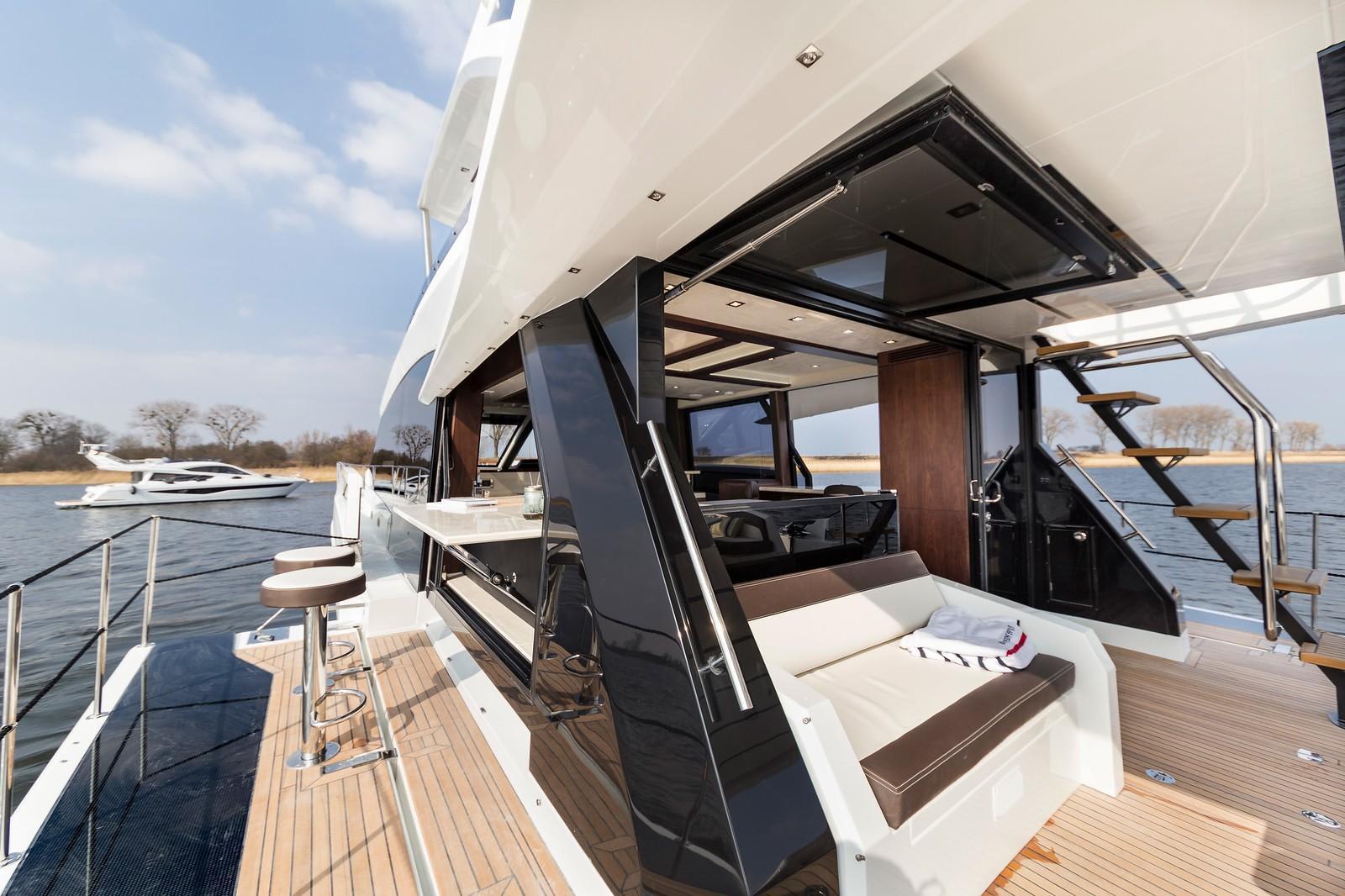 Slide: The Image of Galeon 640 FLY 2024 - 10