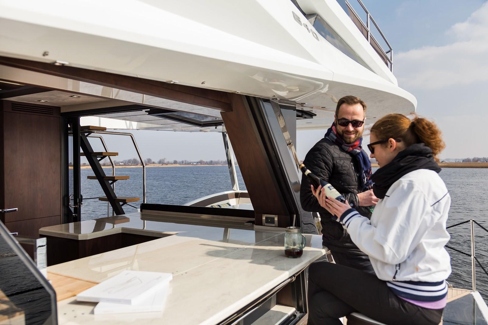 Slide: The Image of Galeon 640 FLY 2024 - 19