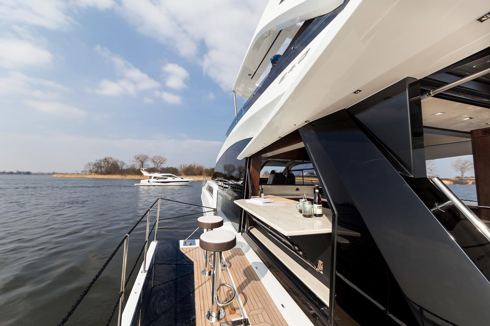 Slide: The Image of Galeon 640 FLY 2024 - 8