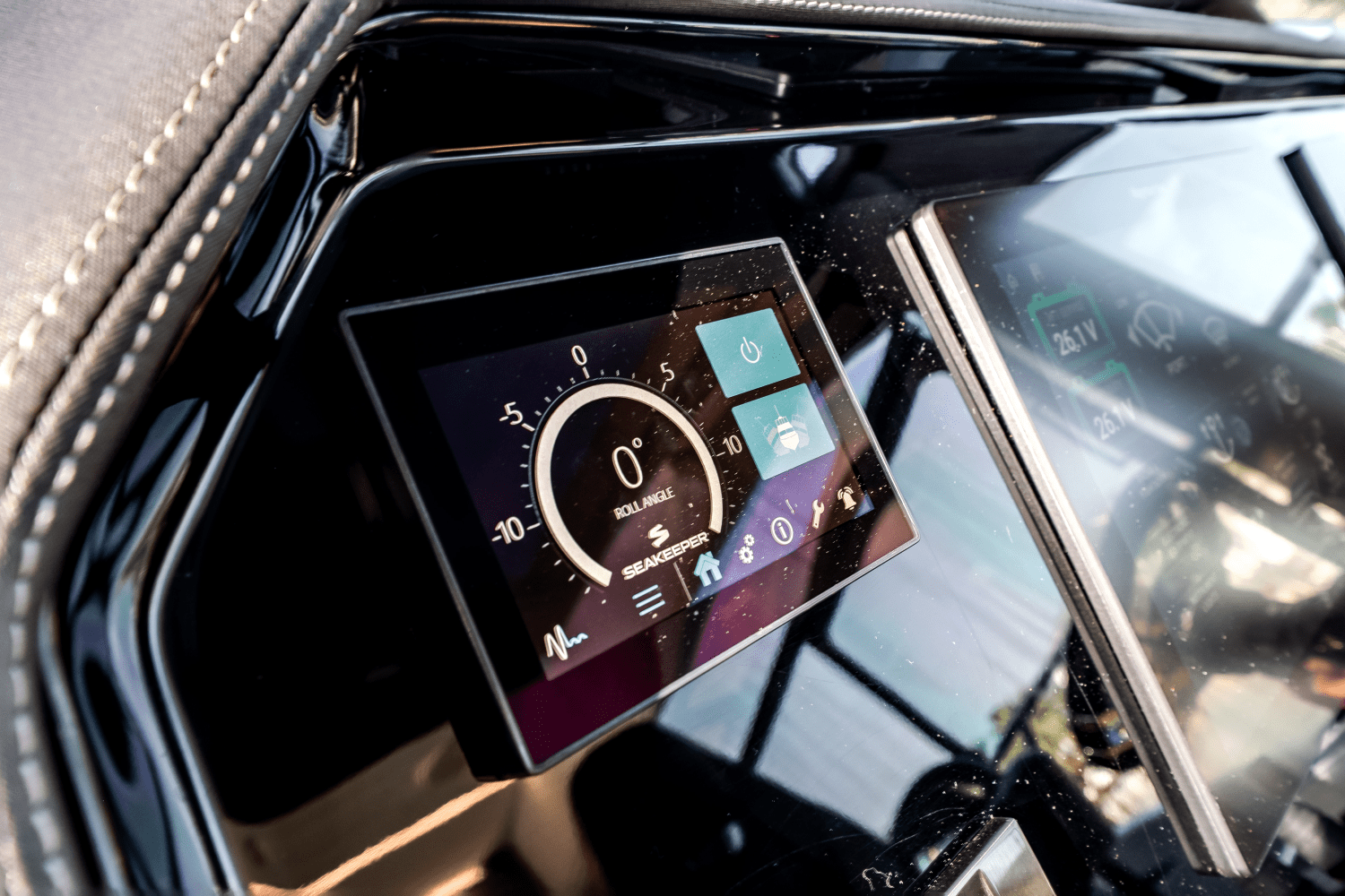 Slide: The Image of Galeon 640 FLY BRIDGE 2021 - 33