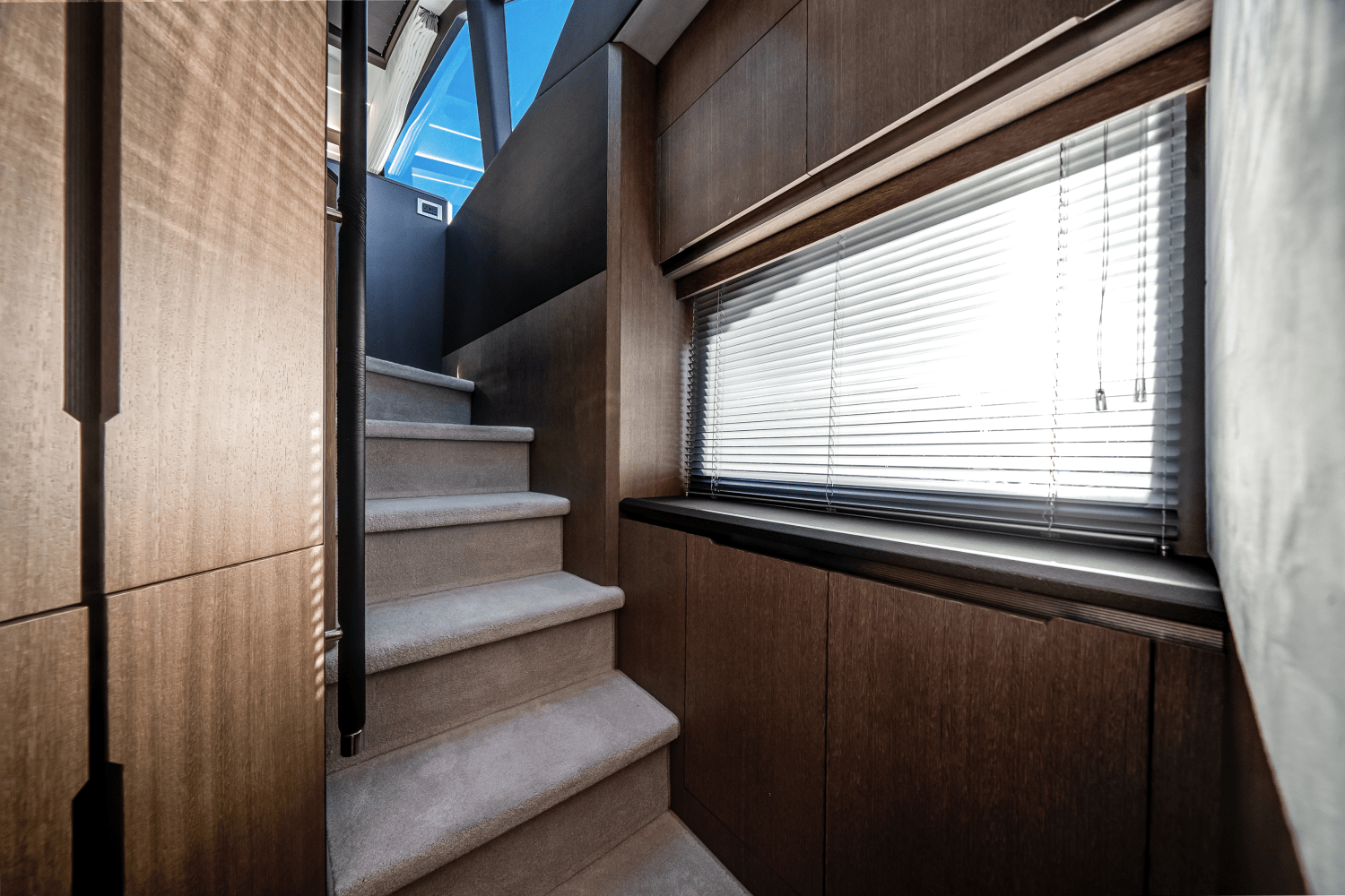 Slide: The Image of Galeon 640 FLY BRIDGE 2021 - 55