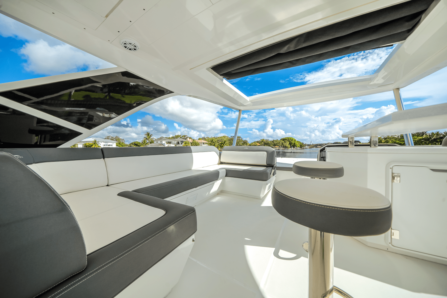 Slide: The Image of Galeon 640 FLY BRIDGE 2021 - 67