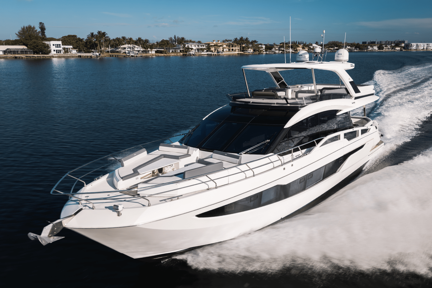 Slide: The Image of Galeon 640 FLY BRIDGE 2021 - 73
