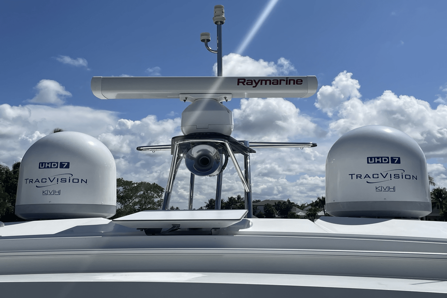 Slide: The Image of Galeon 640 FLY BRIDGE 2021 - 76