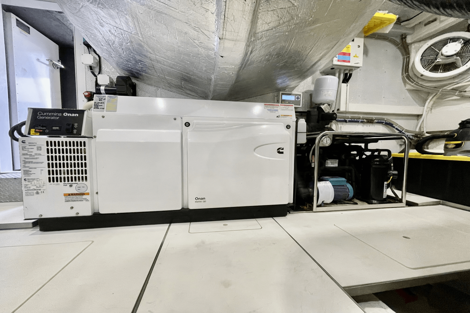Slide: The Image of Galeon 640 FLY BRIDGE 2021 - 92
