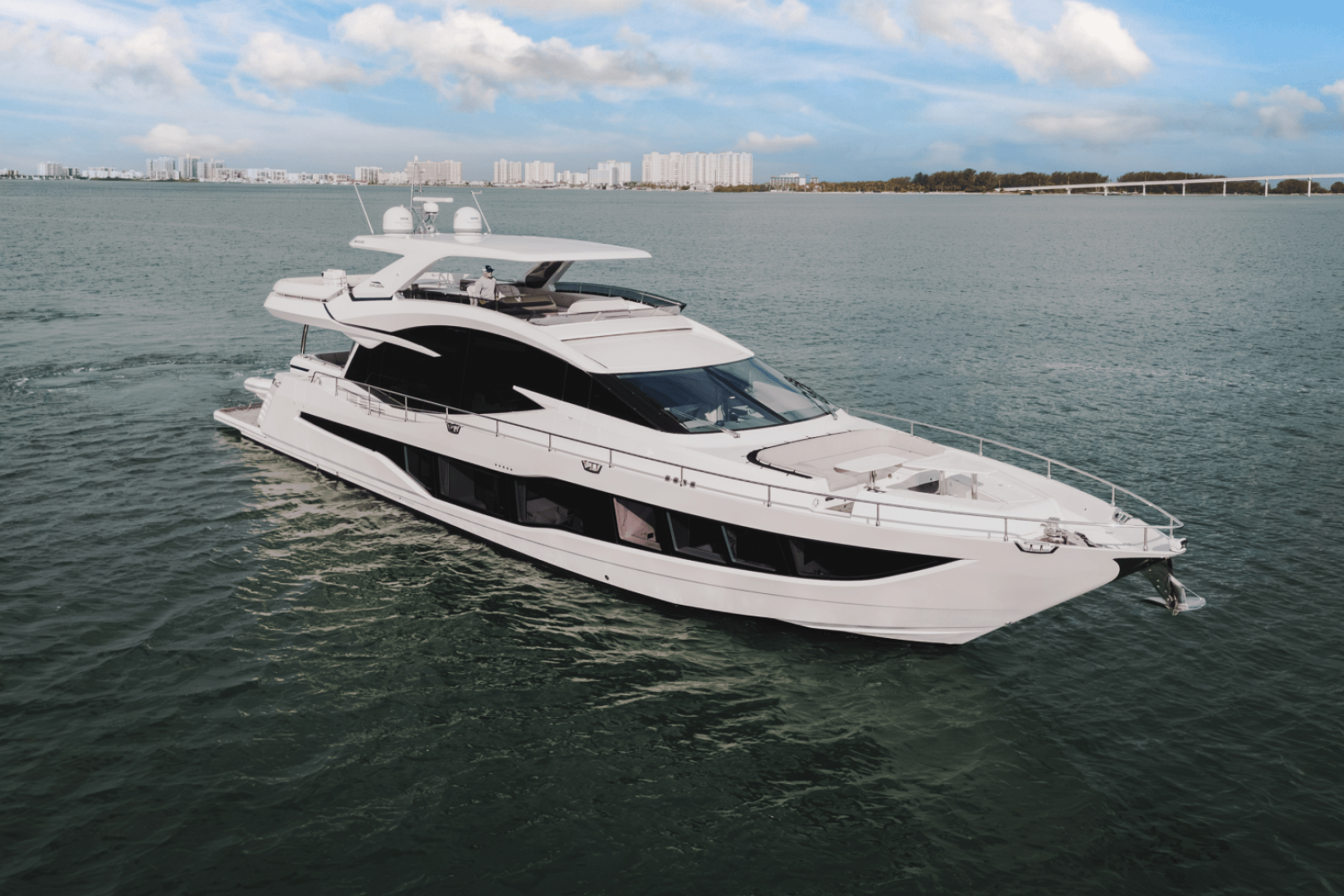 Slide: The Image of Galeon 800 FLY 2023 - 4509060