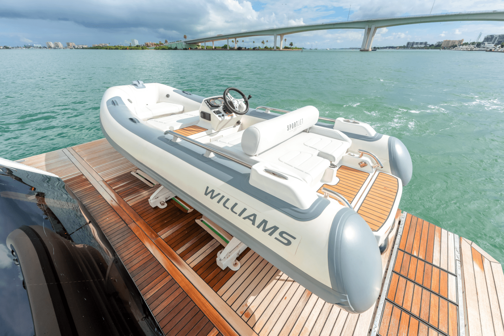 Slide: The Image of Galeon 800 FLY 2023 - 4509068