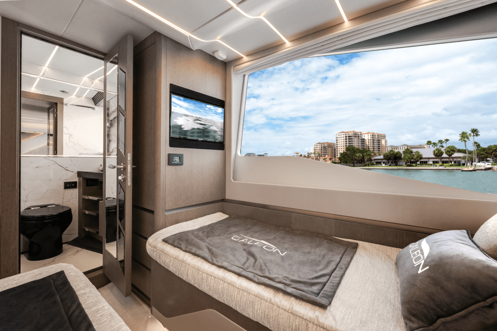 Slide: The Image of Galeon 800 FLY 2023 - 4509112