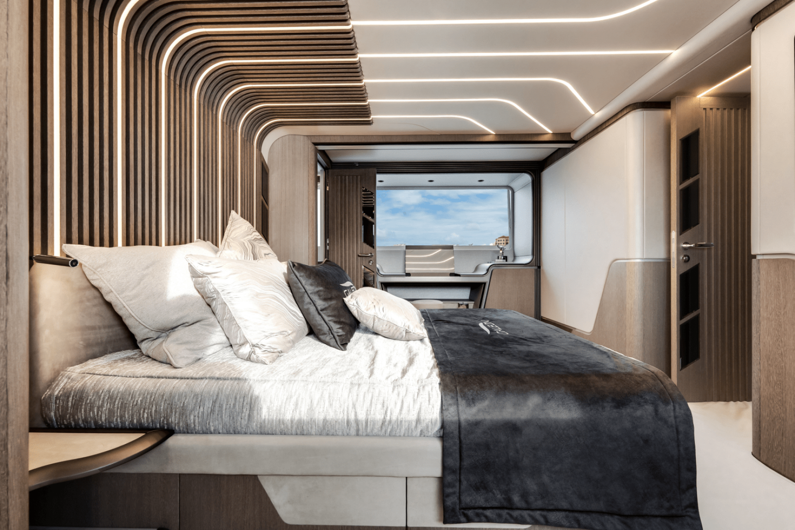 Slide: The Image of Galeon 800 FLY 2023 - 4509118
