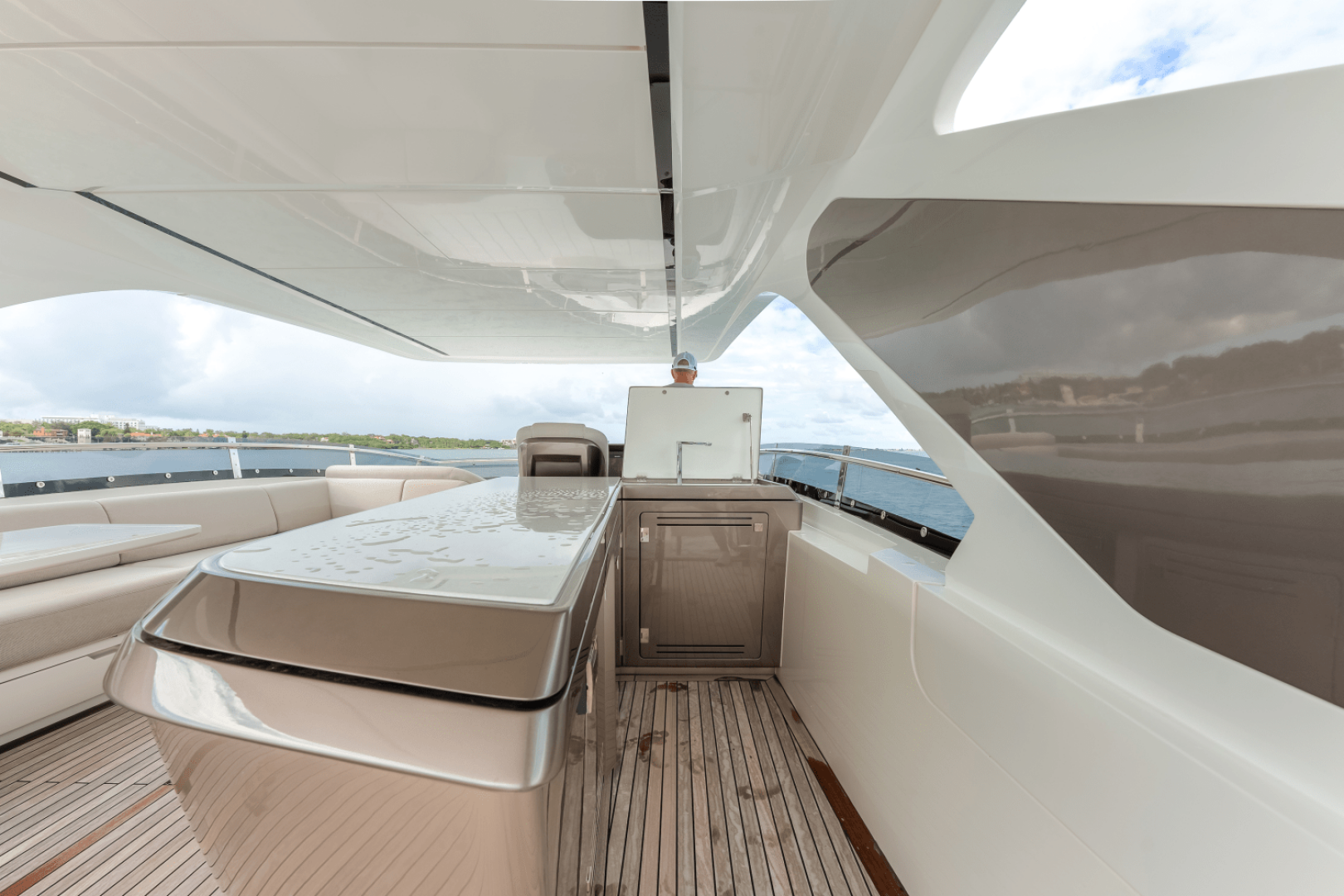 Slide: The Image of Galeon 800 FLY 2023 - 4509130