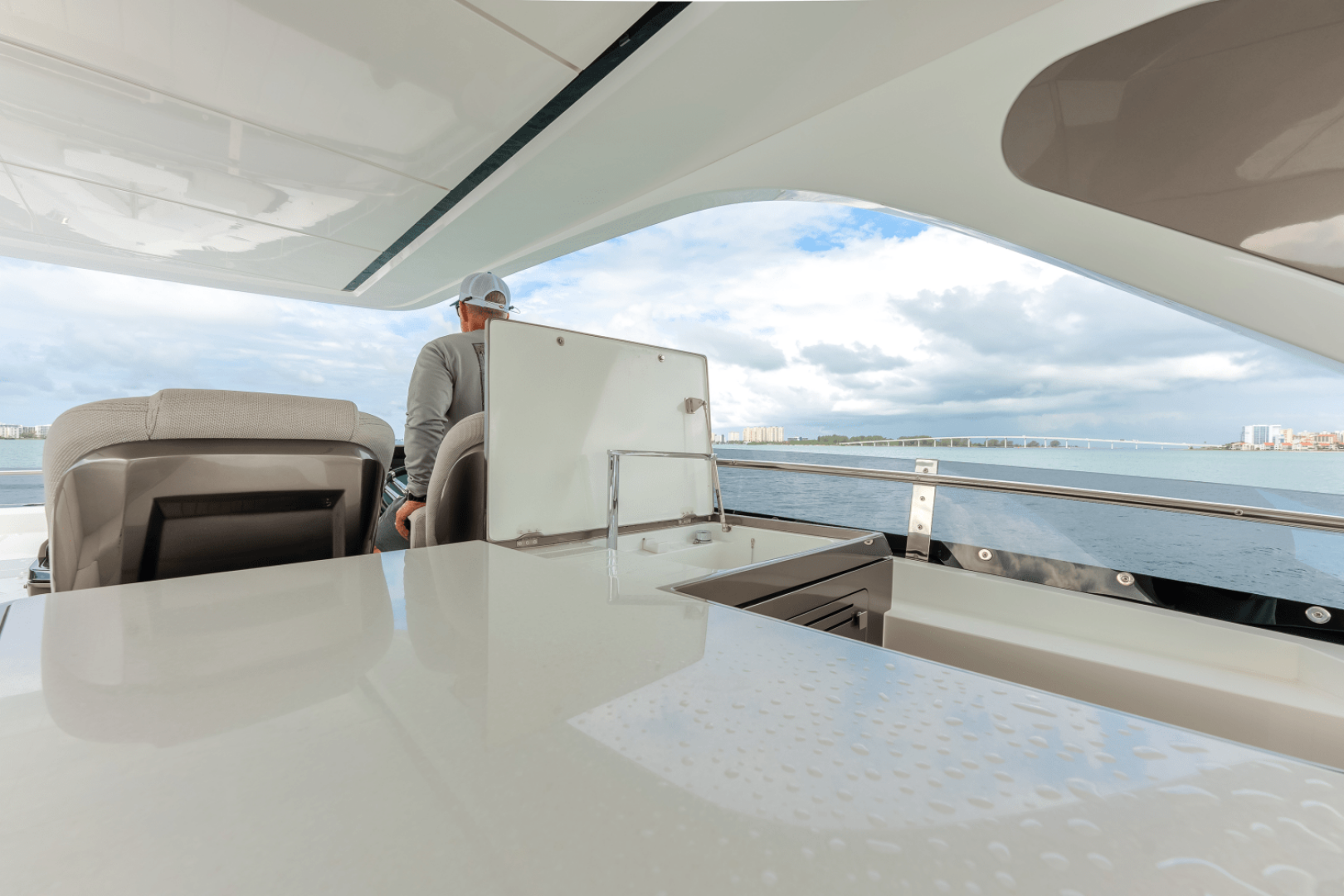 Slide: The Image of Galeon 800 FLY 2023 - 4509131