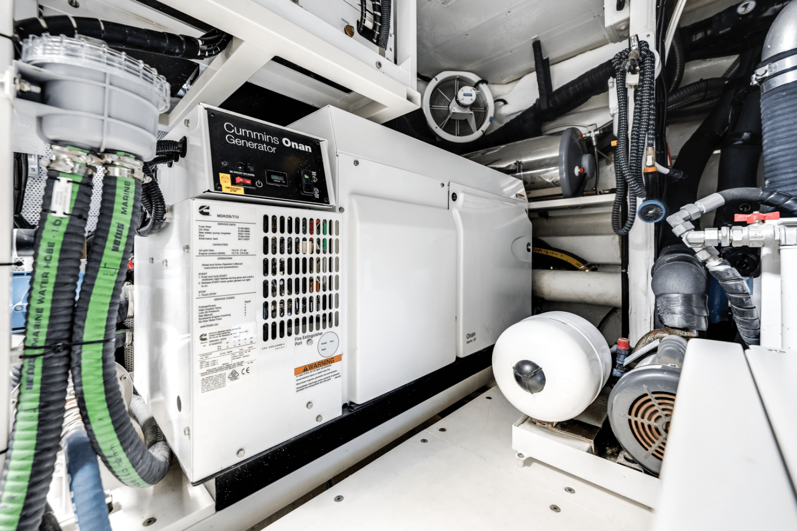 Slide: The Image of Galeon 800 FLY 2023 - 4509141