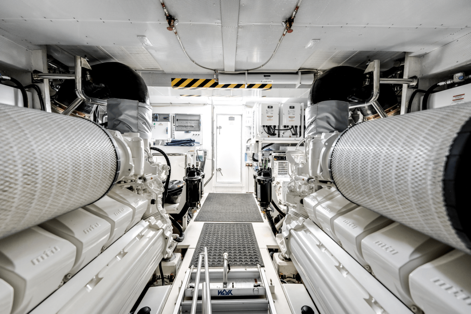 Slide: The Image of Galeon 800 FLY 2023 - 4509144