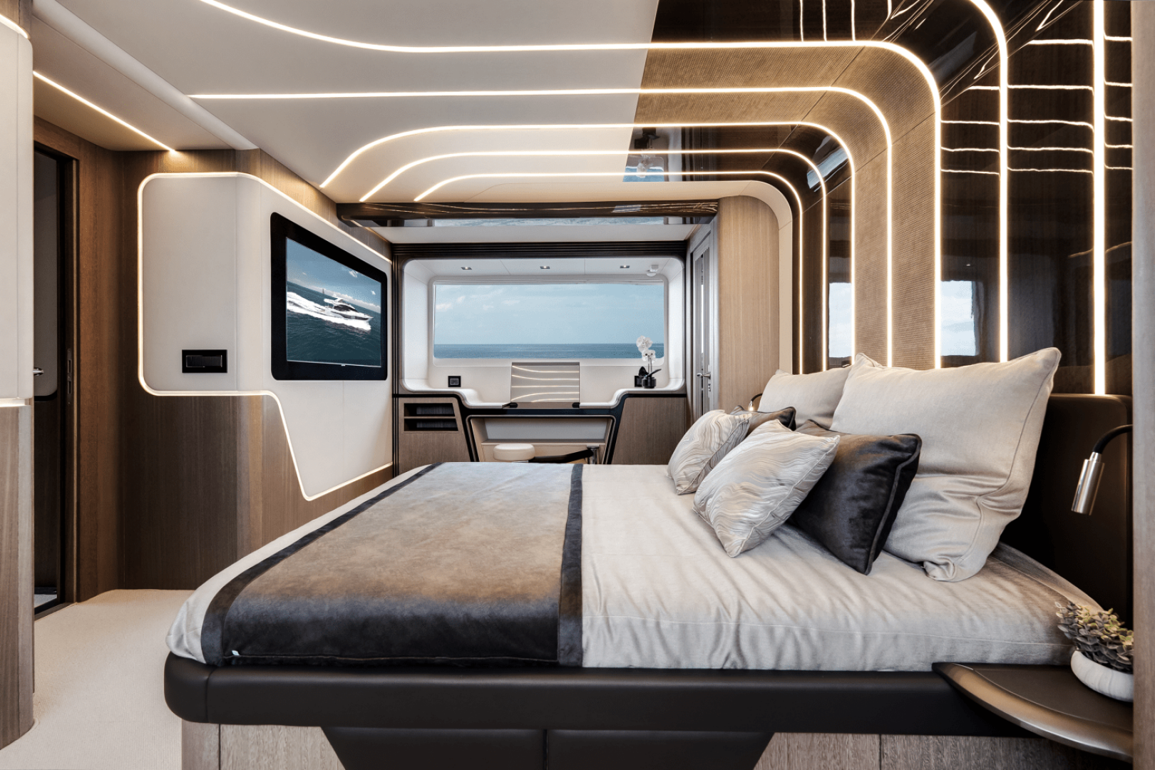 Slide: The Image of Galeon 800 FLY 2024 - 3898099
