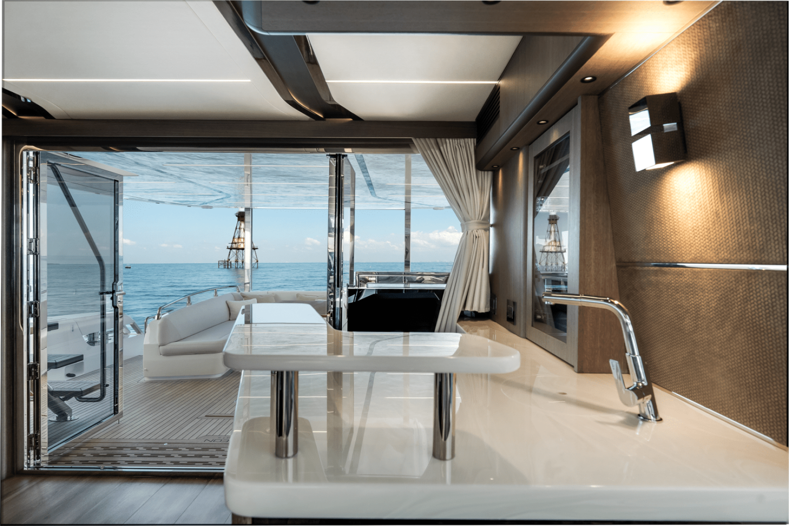 Slide: The Image of Galeon 800 FLY 2024 - 3898112