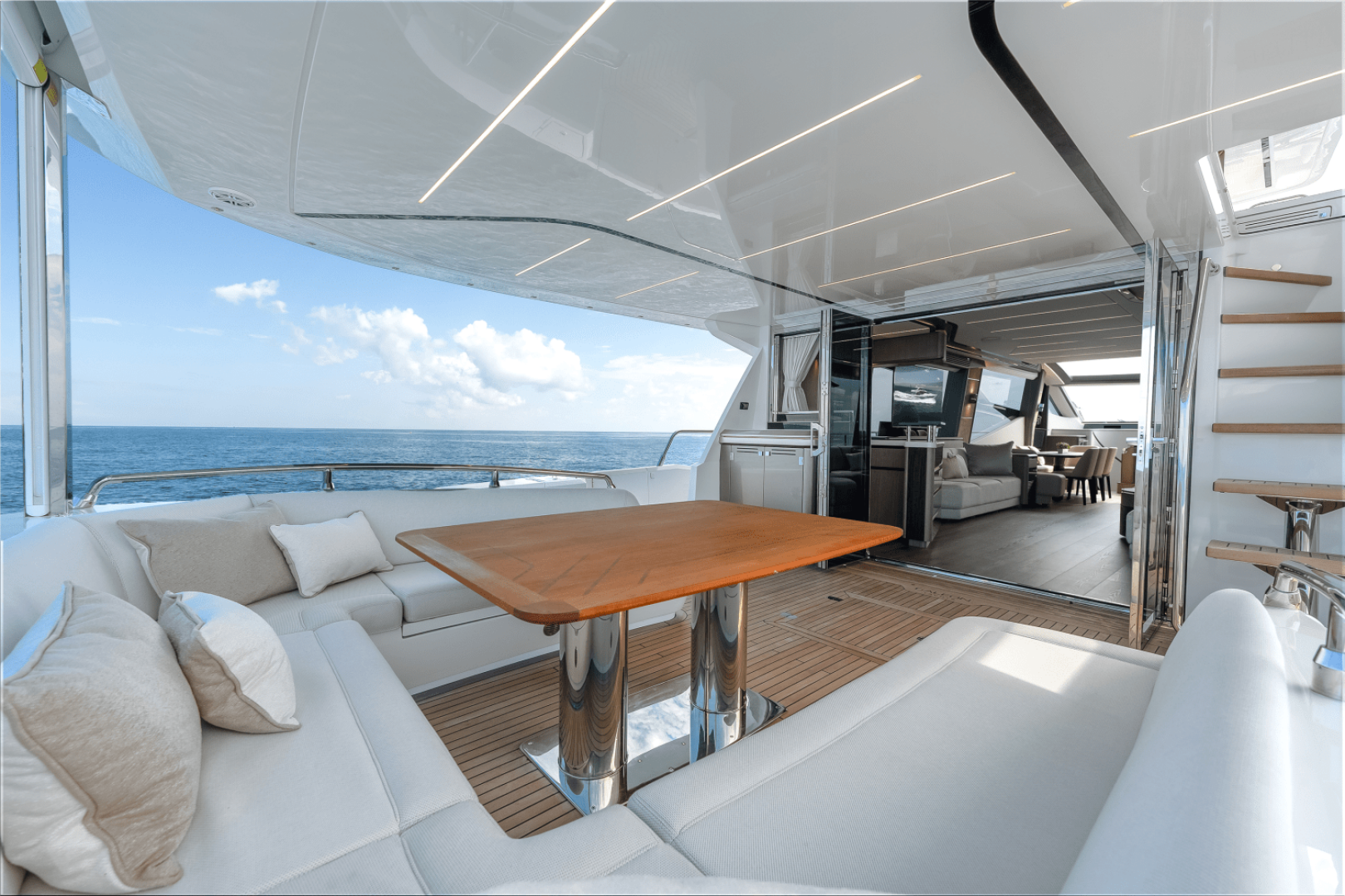 Slide: The Image of Galeon 800 FLY 2024 - 3898132