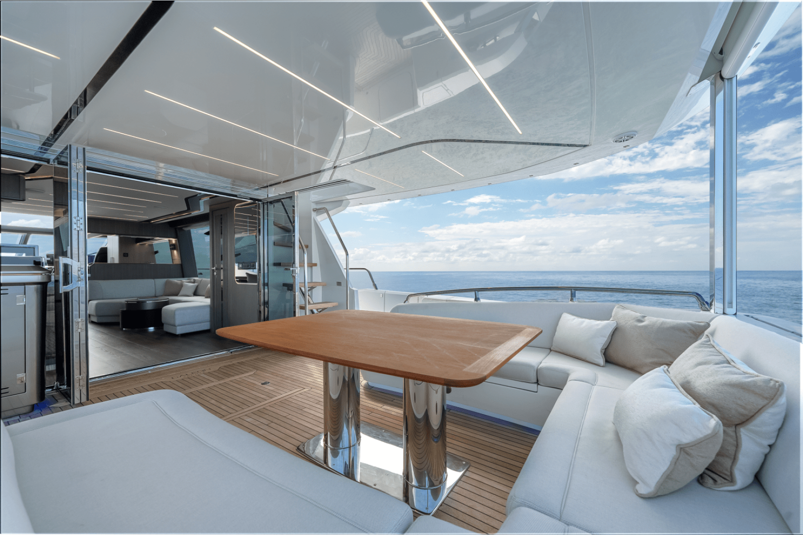 Slide: The Image of Galeon 800 FLY 2024 - 3898134