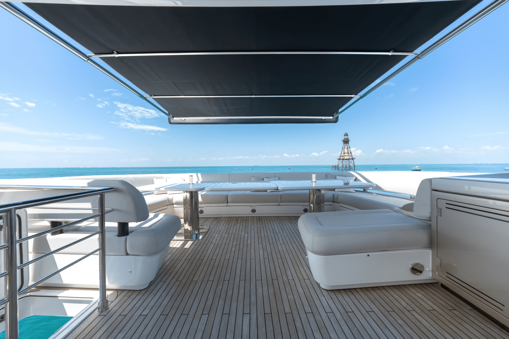 Slide: The Image of Galeon 800 FLY 2024 - 3898135