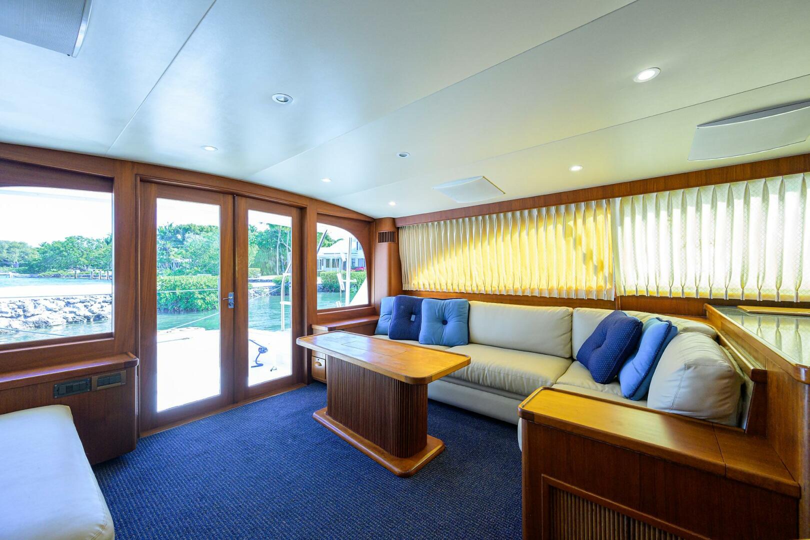 Slide: The Image of Salon - 5125297