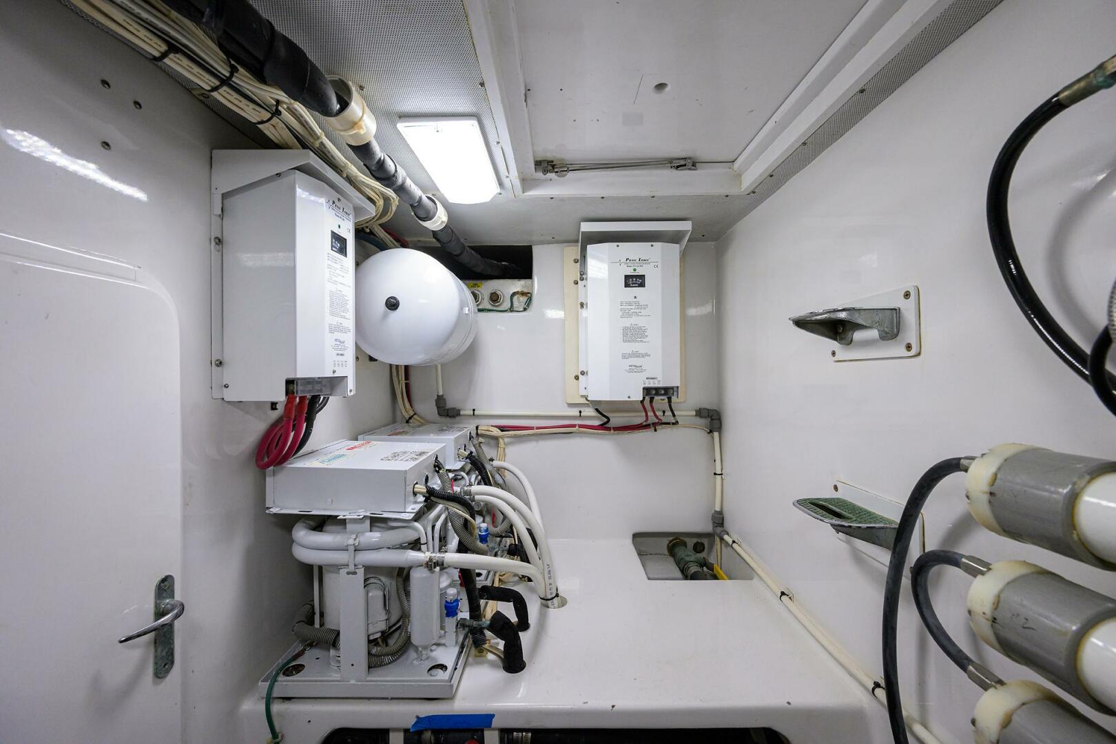 Slide: The Image of Engine Room - 5125356