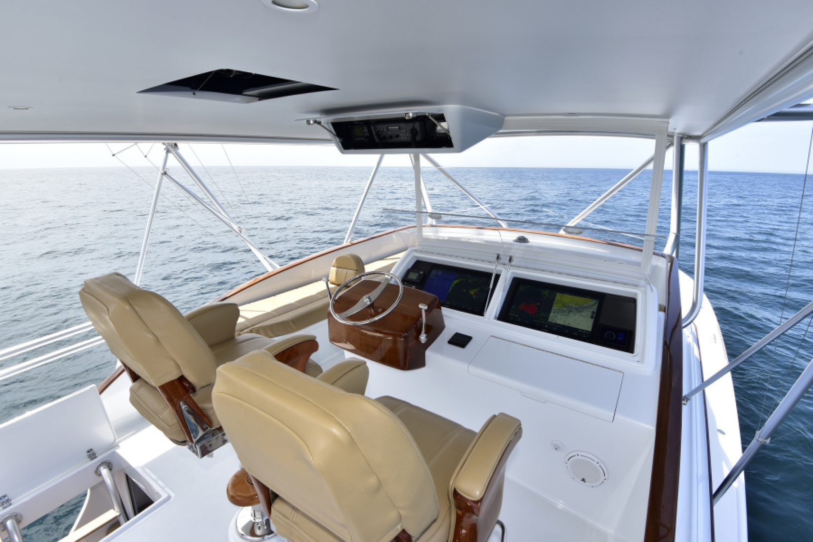Slide: The Image of 2013 Garlington 61 Convertible - Helm Console - 3930943