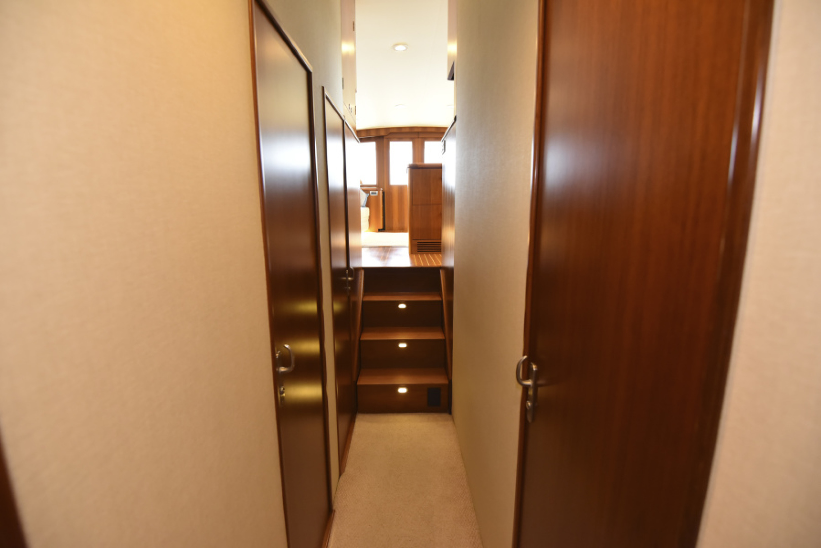 Slide: The Image of 2013 Garlington 61 Convertible - Companionway - 3930929