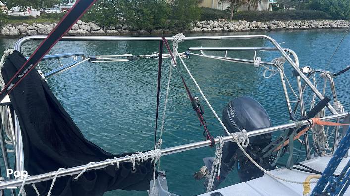 Slide: The Image of Dinghy Davits - 15691047