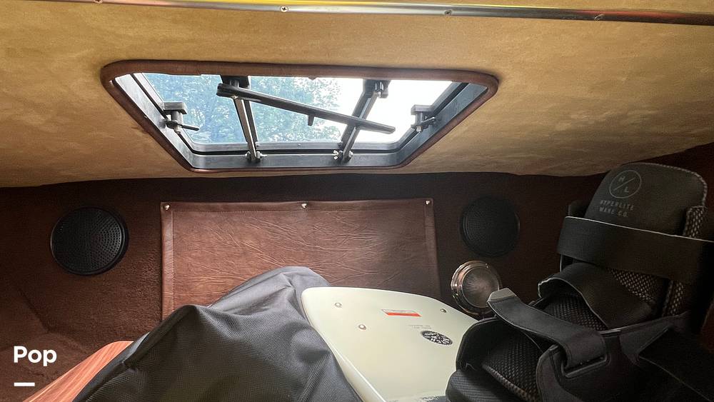 Slide: The Image of Ceiling Detail, Hatch - 15470931