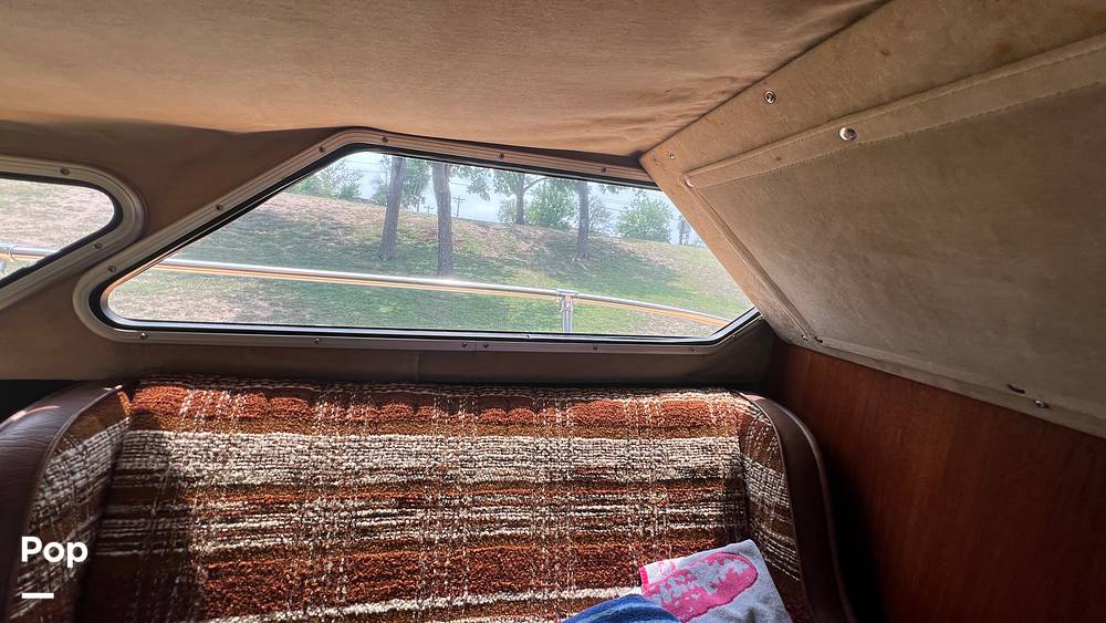 Slide: The Image of Starboard Side Window - 15470938