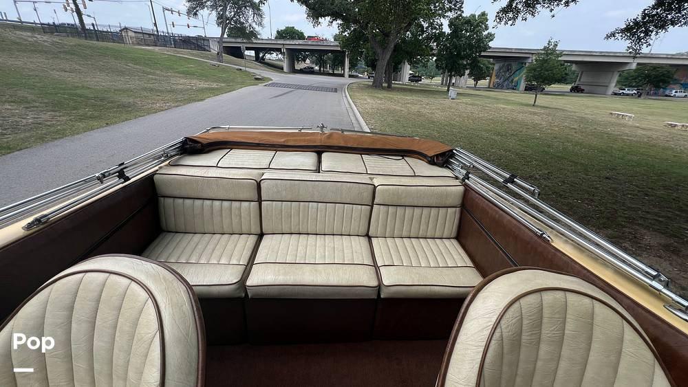 Slide: The Image of Transom Seating - 15470943