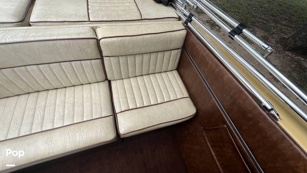 Slide: The Image of Transom Seating - 15470947