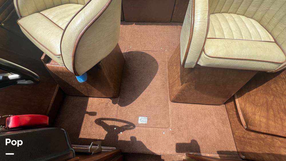 Slide: The Image of In-deck Storage - 15470952