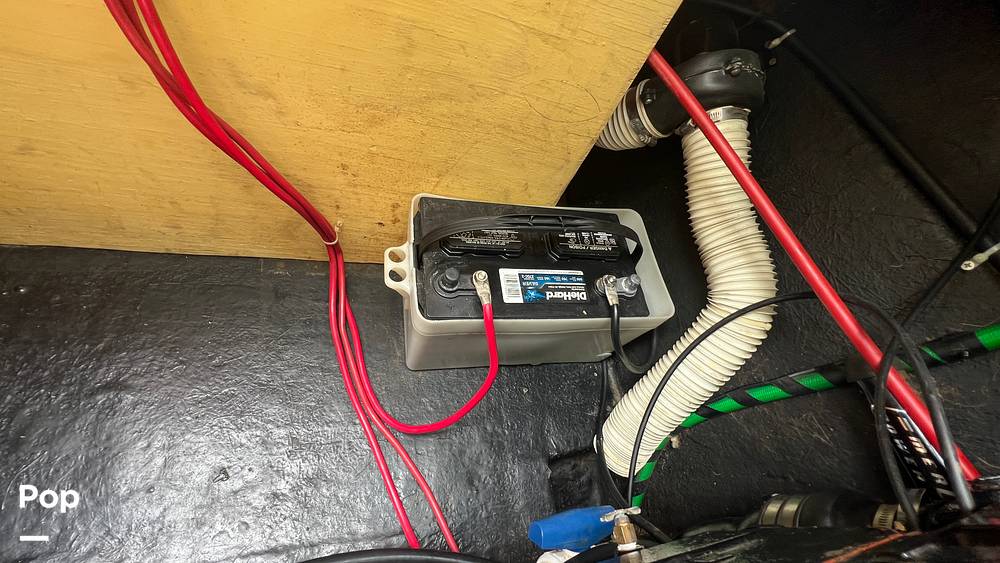 Slide: The Image of Dual Batteries - 15470964