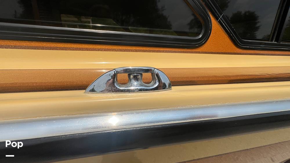 Slide: The Image of Cleats - 15471059