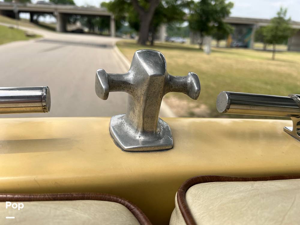 Slide: The Image of Ski Pylon - 15471062