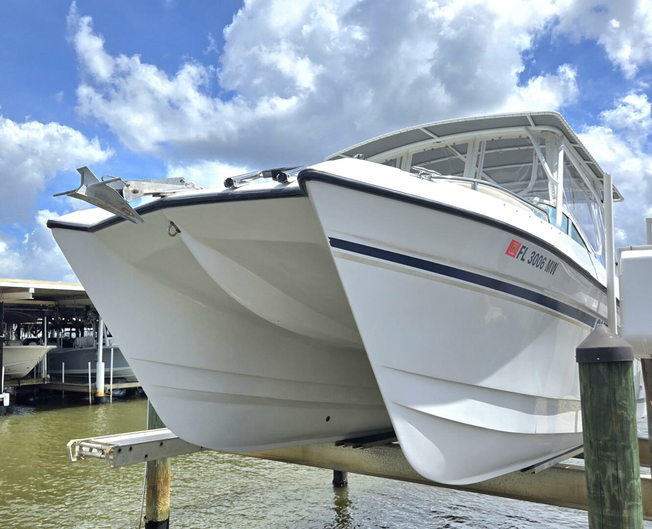 Slide: The Image of Glacier Bay 2640 SX Renegade Catamaran 2005 - 5475464