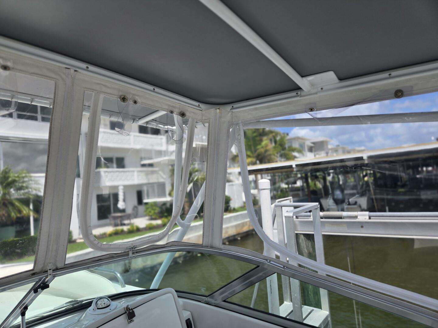 Slide: The Image of Glacier Bay 2640 SX Renegade Catamaran 2005 - 5475487