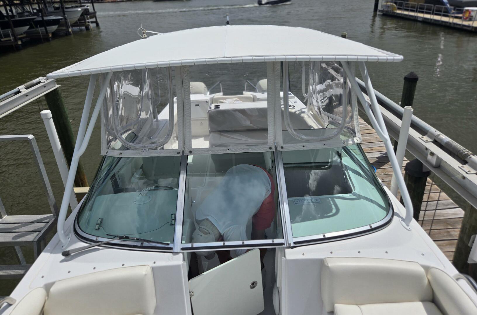 Slide: The Image of Glacier Bay 2640 SX Renegade Catamaran 2005 - 5475498