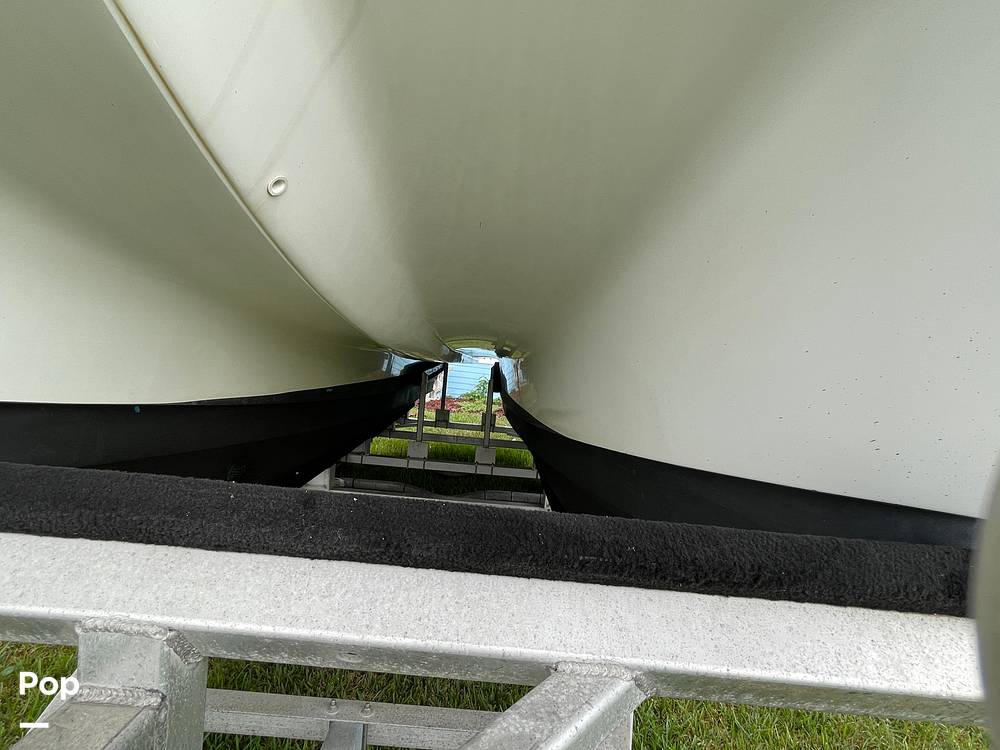 Slide: The Image of Glacier Bay RENEGADE 2240SX 2005 - 15037010