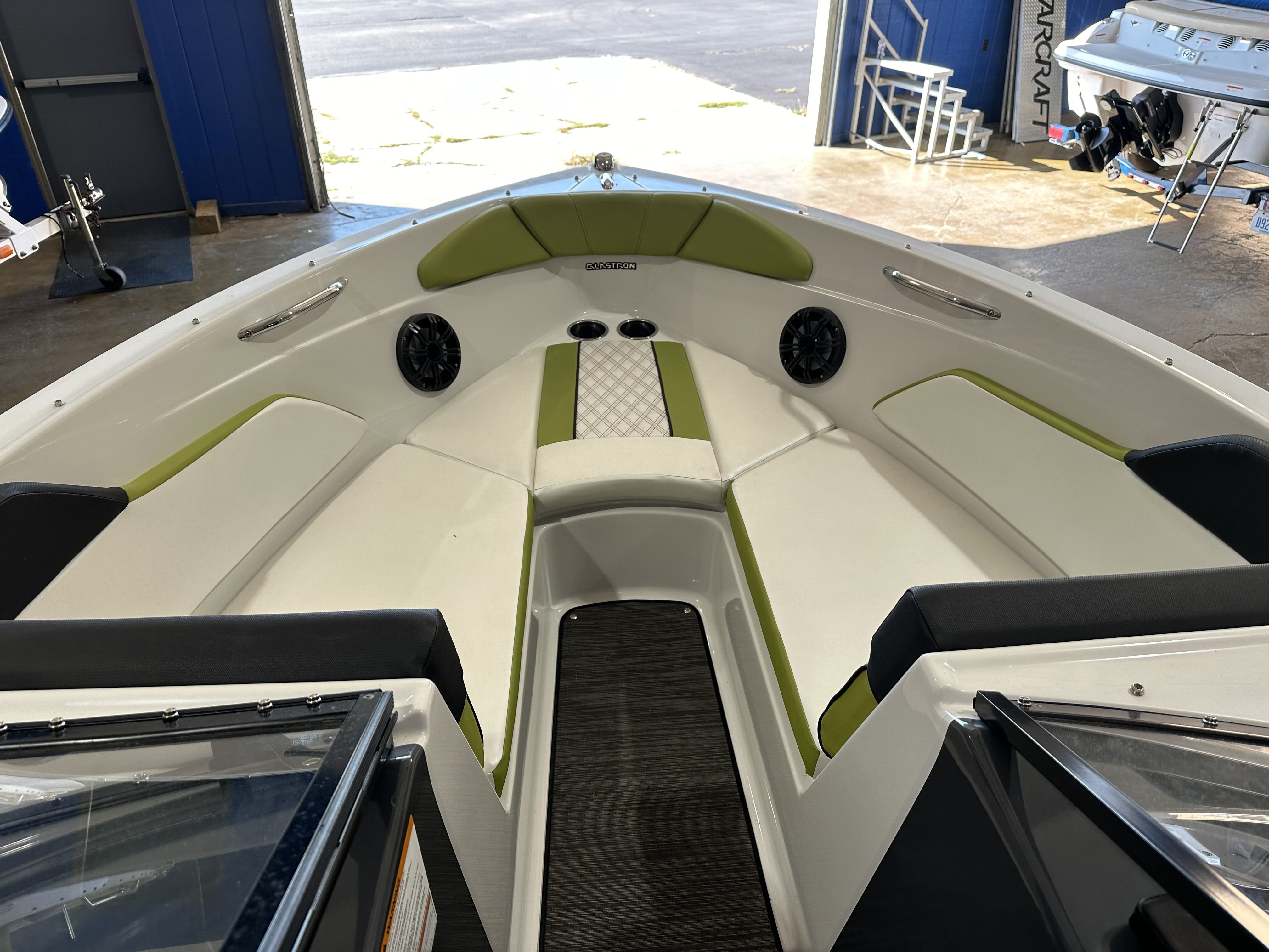 Slide: The Image of Glastron 207 GTS 2018 - 7