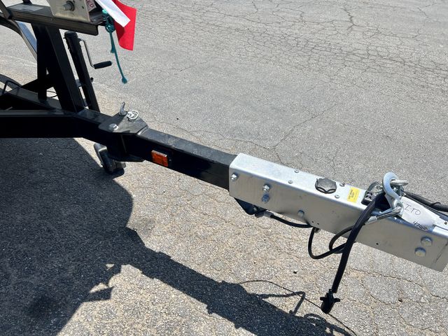 Slide: The Image of Glastron 245 GTD 2022 - 31